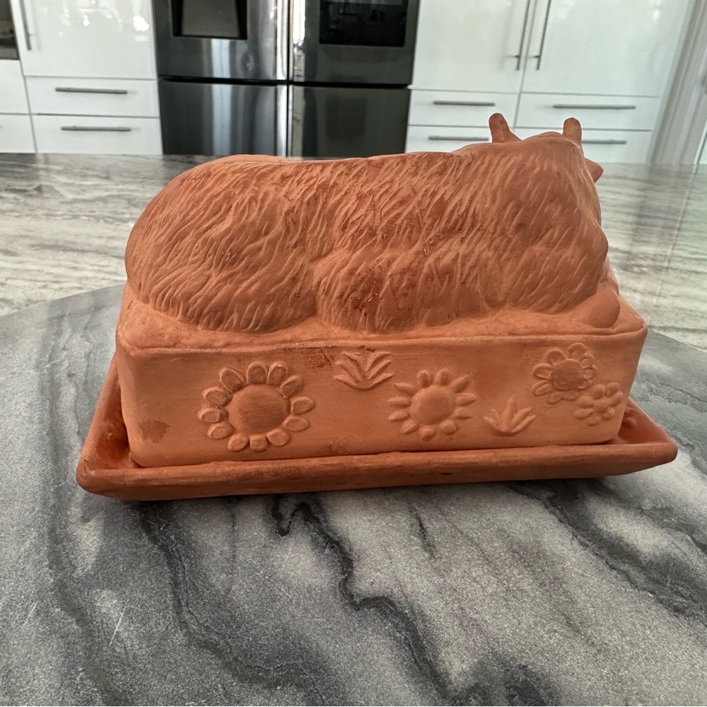 Terracotta Cow Butter Dish with Tray - Rustic Home Dining - Picture 5 of 13